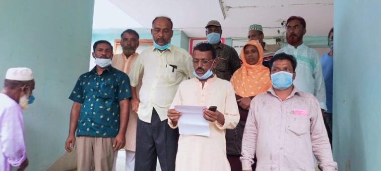 নানা অনিয়ম-দুর্নীতির অভিযোগ তুলে ইউপি চেয়ারম্যানের বিরুদ্ধে অনাস্থা