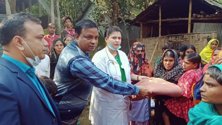 শেরপুরে ফ্রি মেডিকেল ক্যাম্প ও প্রতিবন্ধিদের কম্বল বিতরণ
