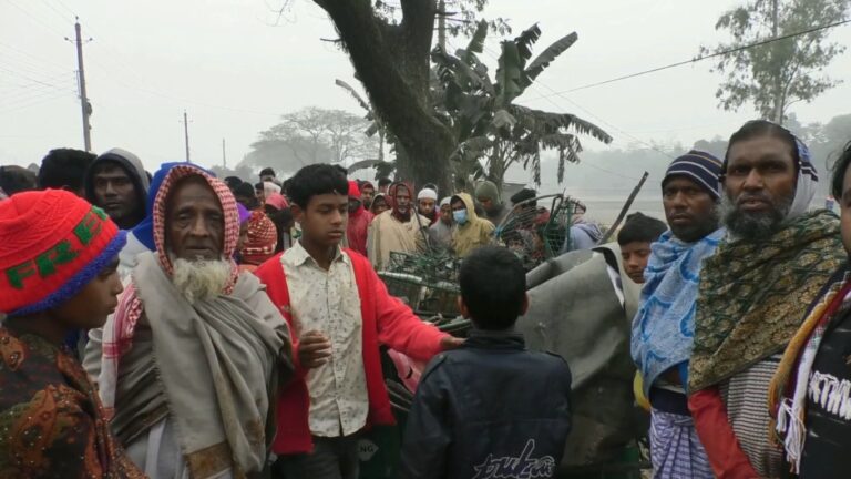 শেরপুরে ট্রাক-সিএনজিচালিত অটোরিকশার মুখোমুখি সংঘর্ষে নারীসহ ৪ জন নিহত