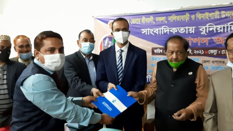 একজন সাংবাদিকের দক্ষতা নির্ভর করে ফিচার লেখার উপর- শেরপুরে পিআইবি’র মহাপরিচালক