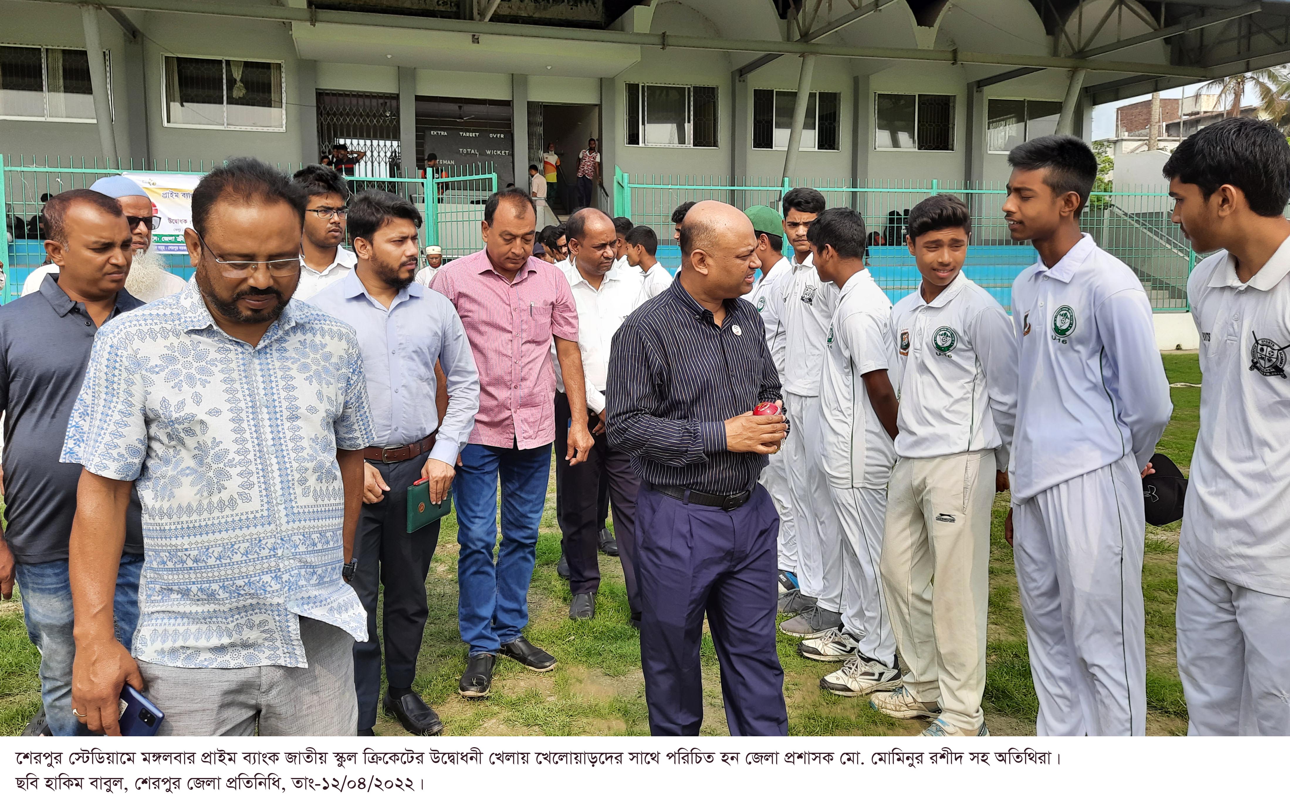 শেরপুরে উদ্বোধনী খেলায় ভিক্টোরিয়াকে ১ উইকেটে হারিয়ে নবারুণের চমক