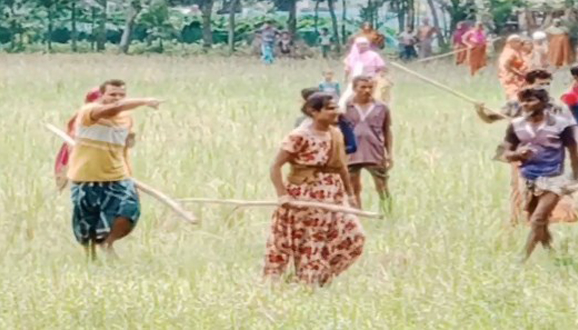 নকলায় বশত বাড়িতে‌ হামলা ও ভাংচুরের অভিযোগ