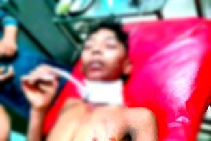 বকশীগঞ্জে অটো রিকশা চালককে গলা কেটে হত্যার চেষ্টা