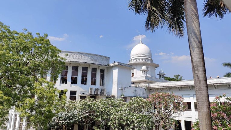 শেখ হাসিনাকে হত্যাচেষ্টা : দণ্ডপ্রাপ্ত ৬ আসামির হাইকোর্টে জামিন