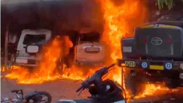 ভারতের মণিপুরে সহিংসতায় নিহত অন্তত ১১