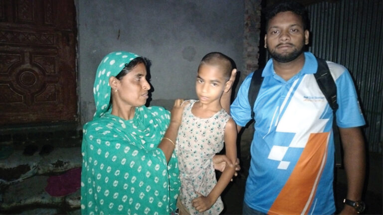শেরপুরে দড়িতে বাঁধা ইতি মনির চিকিৎসার দায়িত্ব নিলো পুনাক
