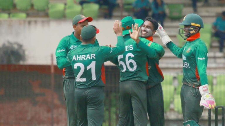 দক্ষিণ আফ্রিকাকে হারিয়ে সিরিজ বাংলাদেশের দক্ষিণ আফ্রিকাকে হারিয়ে সিরিজ বাংলাদেশের