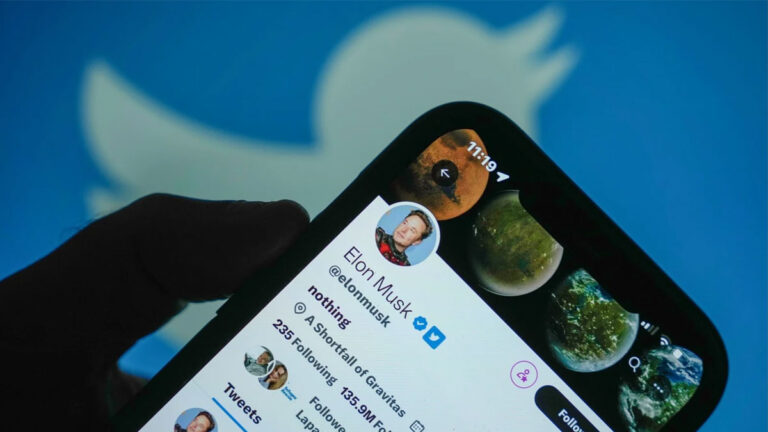 ইলন মাস্ক কেনার পর টুইটারের আয় নেমেছে অর্ধেকে ইলন মাস্ক কেনার পর টুইটারের আয় নেমেছে অর্ধেকে