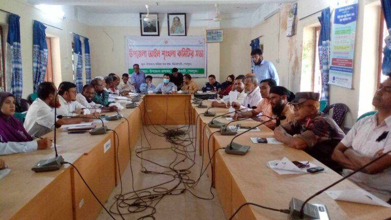 ঝিনাইগাতীতে মাসিক আইন-শৃঙ্খলা কমিটির সভা