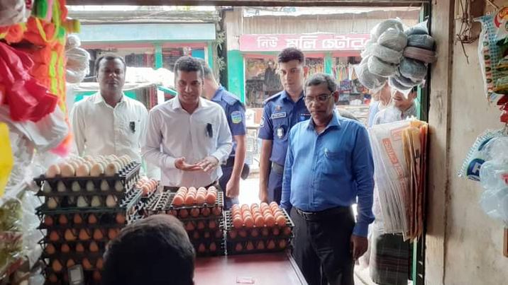 শেরপুরে ডিমের বাজার নিয়ন্ত্রণে ভোক্তা অধিদপ্তরের অভিযান
