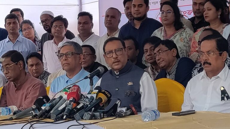চারদিক থেকেই বিপদ, নানা রকম বিপদ : কাদের