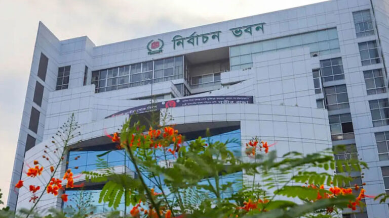রোহিঙ্গাদের বিষয়ে নির্দেশনা ইসির