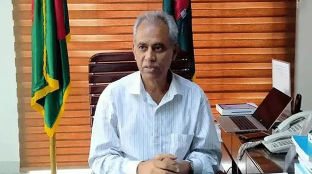 অযৌক্তিক কারণে কাউকে বদলি করা হবে না : ইসি আলমগীর