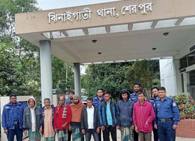 ঝিনাইগাতীতে পুলিশি অভিযানে ইয়াবা ও গাজাসহ অন্যান্য মামলায় গ্রেপ্তার- ১১