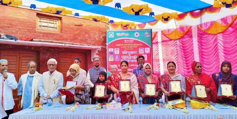 শেরপুরে কীর্তিময়ী ৭ নারীকে সম্মাননা প্রদান