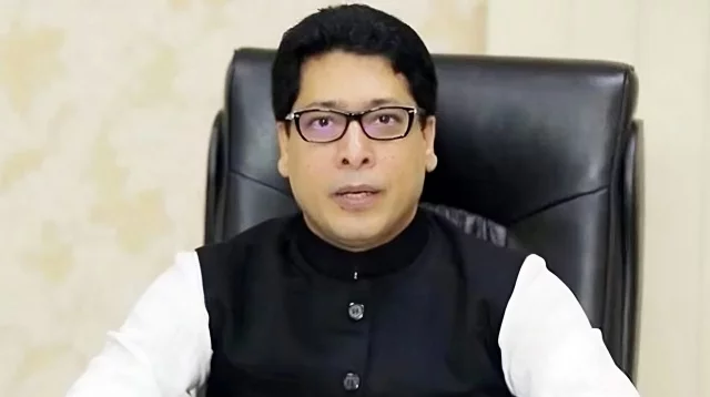পুলিশ প্রটোকল নিয়ে নির্বাচনী এলাকায়, প্রতিমন্ত্রীকে ইসির শোকজ