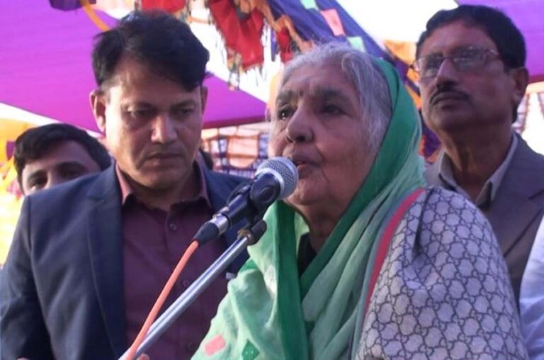 নৌকা মার্কায় ভোট দিয়ে শেখ হাসিনার হাতকে শক্তিশালী করুন: নালিতাবাড়ীতে মতিয়া চৌধুরী