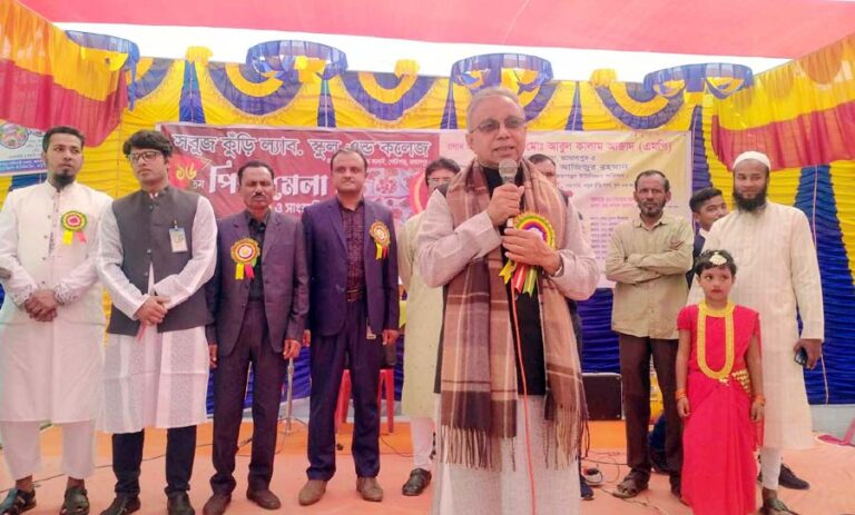 জামালপুরে সবুজ কুঁড়ি ল্যাব স্কুল এন্ড কলেজের ১৬ তম পিঠা মেলা অনুষ্ঠিত