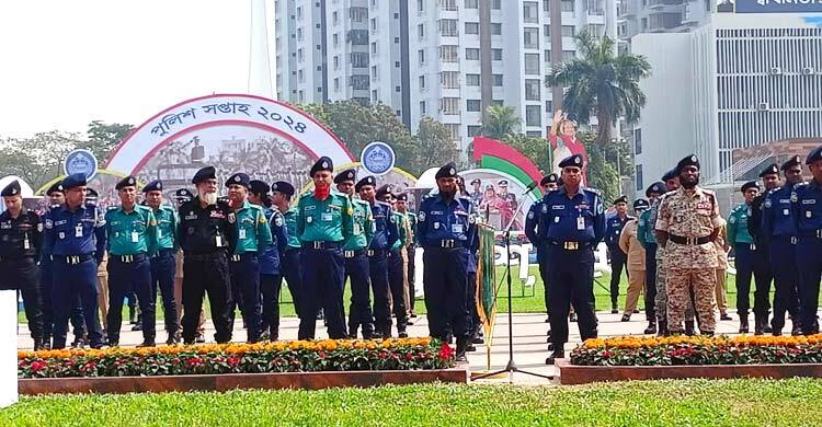 এবার আইজিপি ব্যাজ পেলেন ৪৮৮ পুলিশ সদস্য