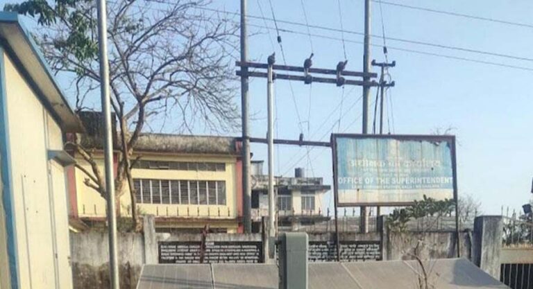 ভারতের ডালু কাস্টমসে হয়রানির শিকার বাংলাদেশি পর্যটকরা