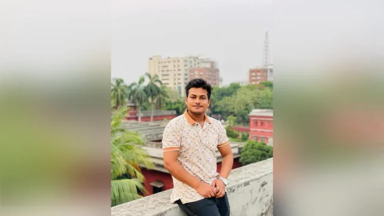 তারাবি পড়ে ফেরার পথে ছাত্রলীগ নেতাকে কুপিয়ে হত্যা