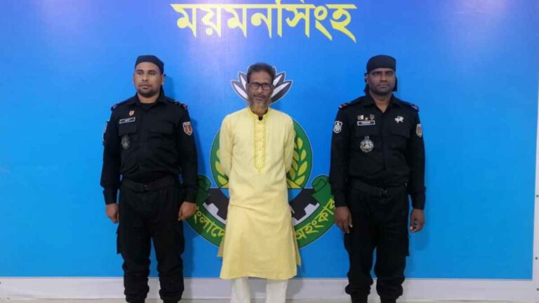 নেত্রকোনায় ২২ কেজি গাঁজাসহ মাদক ব্যবসায়ী আটক