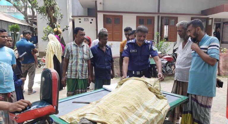 নকলায় ছোটভাই বউয়ের লাঠির আঘাতে প্রাণ গেল ভাসুরের, আটক ২