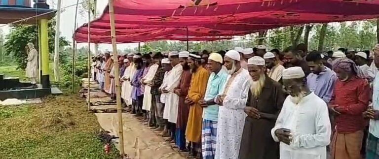 সৌদির সাথে মিল রেখে শেরপুরের ৬ গ্রামে আগাম ঈদুল আযহা উদযাপিত
