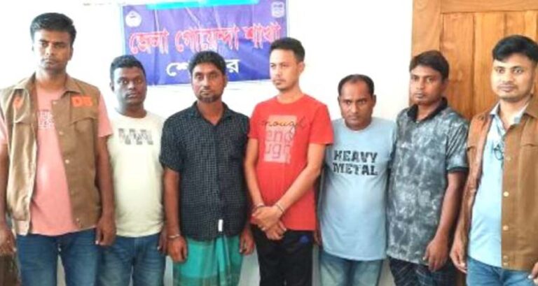 নালিতাবাড়ীতে মদ্যপ অবস্থায় যুবলীগ সভাপতিসহ গ্রেফতার ৫
