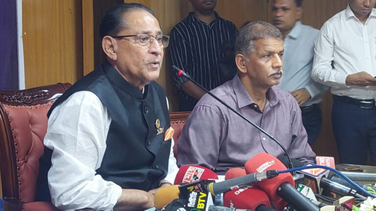 মিঠা পানির মাছ উৎপাদনে চীনকে ছাড়িয়ে দ্বিতীয় বাংলাদেশ