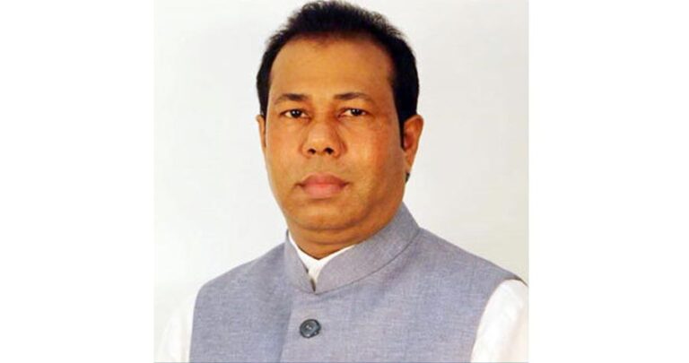 প্রধানমন্ত্রীর সাবেক পিয়নের ব্যাংক অ্যাকাউন্ট ফ্রিজের নির্দেশ