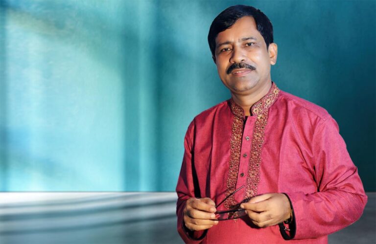 কবি সংঘ বাংলাদেশের ভারপ্রাপ্ত সভাপতি বিশিষ্ট কবি ও লেখক রফিকুল ইসলাম আধার