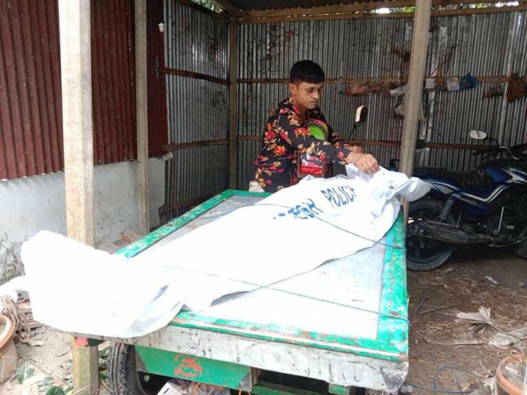 নকলায় নিজ বাড়ি থেকে শ্রমিকের লাশ উদ্ধার