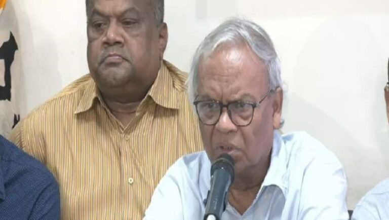 নির্বাচিত সরকারই একমাত্র জনগণের জন্য কাজ করতে পারে: রিজভী