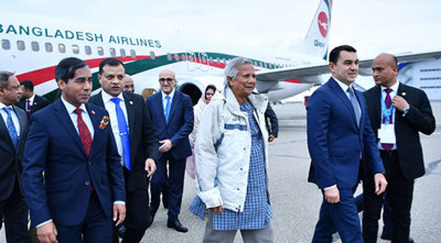 আজারবাইজানে পৌঁছেছেন প্রধান উপদেষ্টা
