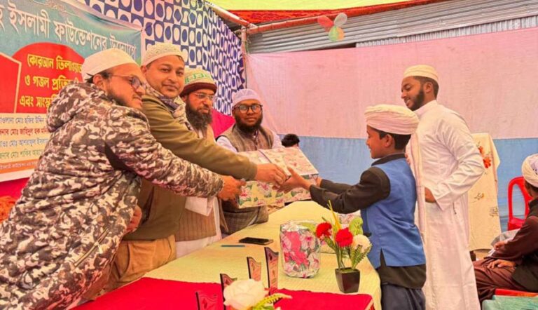 ঝিনাইগাতীতে কোরআন তিলাওয়াত ও গজল প্রতিযোগিতা অনুষ্ঠিত