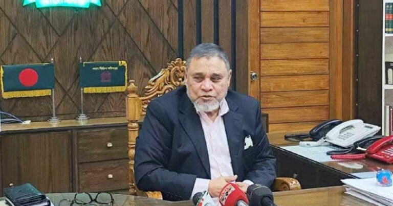 ভোটাধিকার প্রতিষ্ঠার সুযোগ হাতছাড়া না করার তাগিদ সিইসির