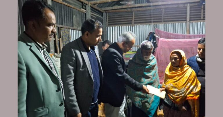 শেরপুরের শহীদ সবুজ-মাহবুবের পরিবারের পাশে তারেক রহমান