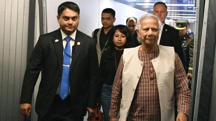 প্রধান উপদেষ্টা দেশে ফিরেছেন