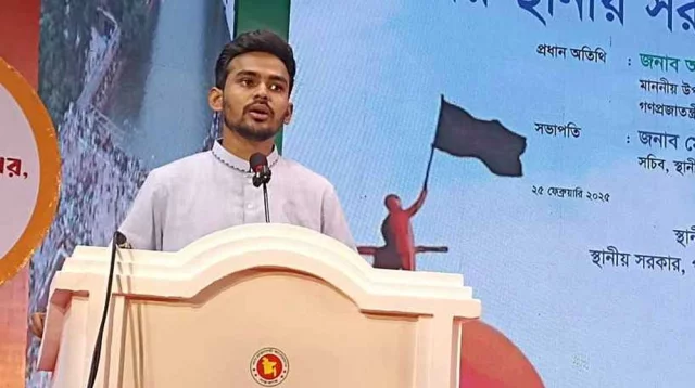 সিটি ও পৌর নির্বাচন দ্রুত হওয়া উচিত: আসিফ মাহমুদ