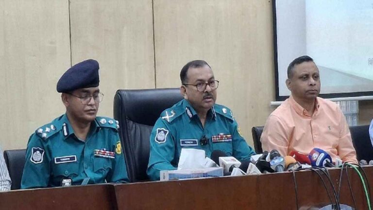মুসল্লিদের নিরাপত্তার কথা ভেবে হিযবুত তাহরীরকে শুরুতেই ডিসপার্স করিনি: ডিএমপি কমিশনার
