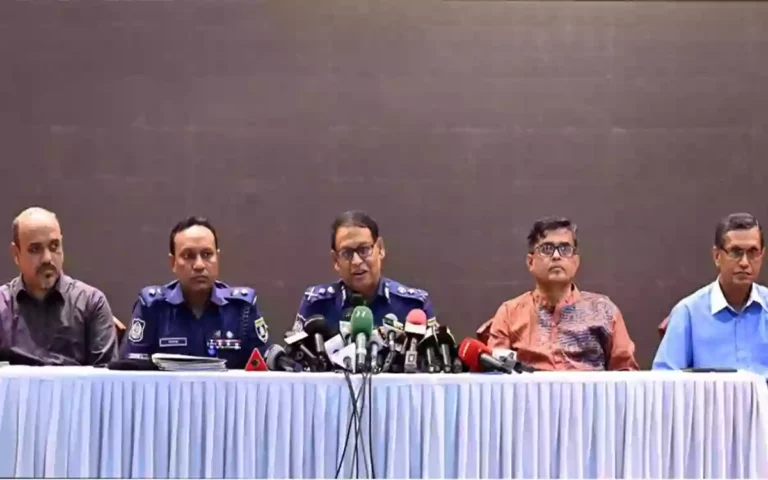 নিরীহ মানুষকে মামলা দিয়ে হয়রানি করা যাবে না: আইজিপি