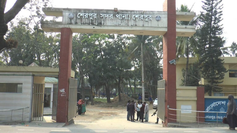 শেরপুরে গাছে ঝুলছিলো কৃষকের মরদেহ!