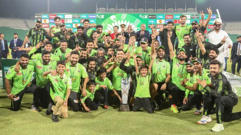 পিএসএলের তৃতীয় শিরোপা জিতল সাকিব-মিরাজ-রিশাদদের লাহোর