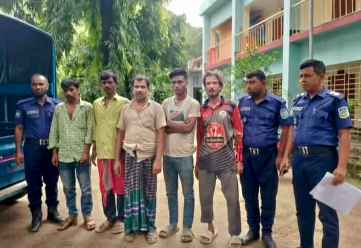 শ্রীবরদীতে বালু উত্তোলন ও পরিবহনের দায়ে ৫ ব্যক্তিকে বিভিন্ন মেয়াদে কারাদণ্ড