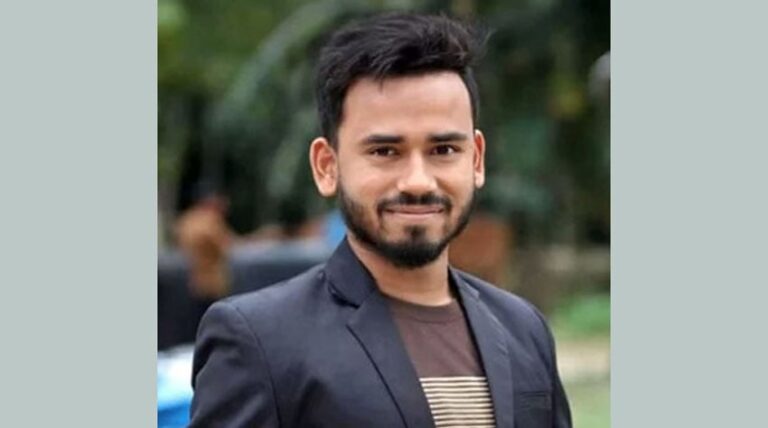 শেরপুরে শহীদ মাহবুব হত্যা মামলার চার্জশিটের বিষয়ে আদালতে বাদীর নারাজী