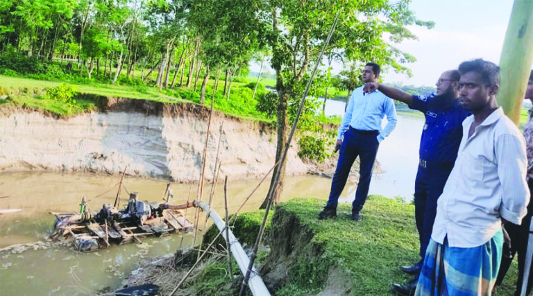 নকলায় অবৈধ ড্রেজার দিয়ে বালু উত্তোলন করায় ৩ জনকে জরিমানা