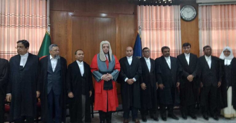 শপথ নিলেন নবনিযুক্ত ২৫ বিচারপতি