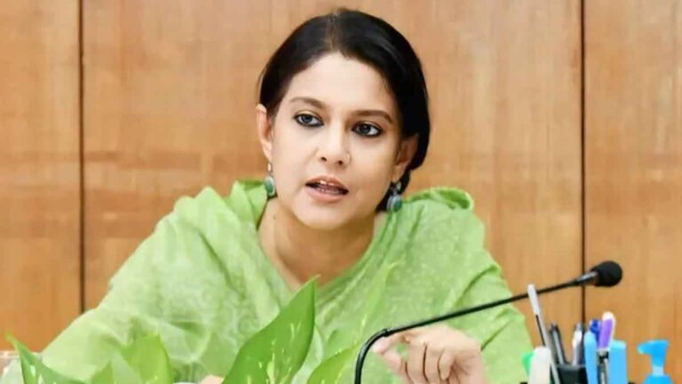 রাষ্ট্রপতির ছবি সরানো নিয়ে যা বললেন উপদেষ্টা রিজওয়ানা