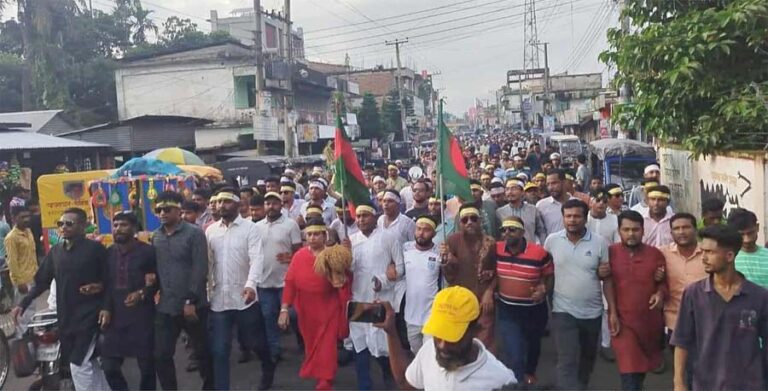 নকলায় নানা আয়োজনে স্বেচ্ছাসেবক দলের প্রতিষ্ঠাবার্ষিকী উদযাপন